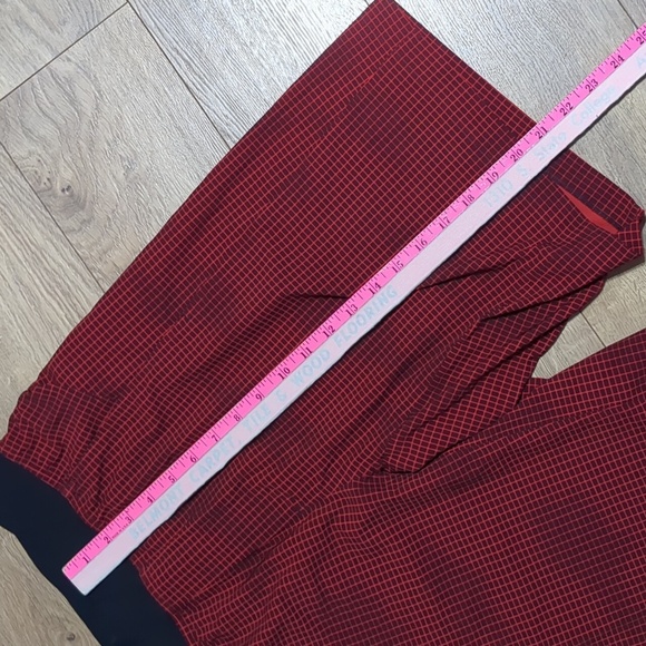 Lululemon Men's RARE Core Short Grid Red size M - Picture 8 of 10